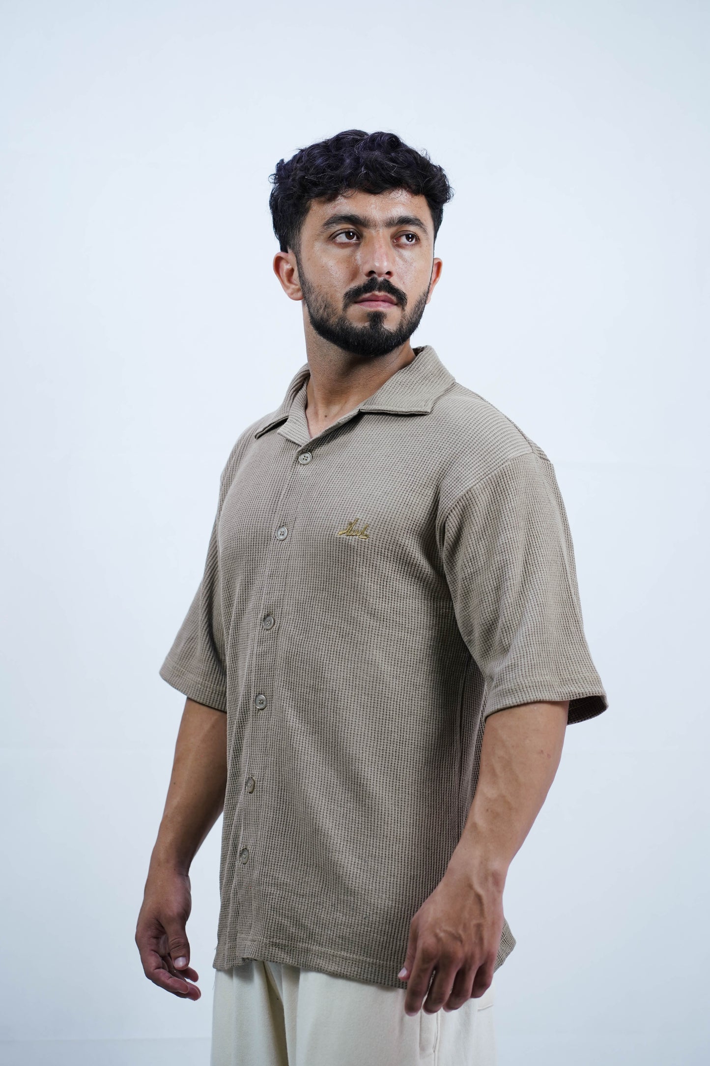 Coffee cuban collar