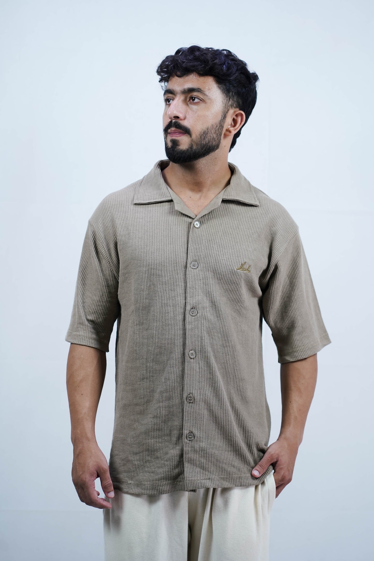 Coffee cuban collar