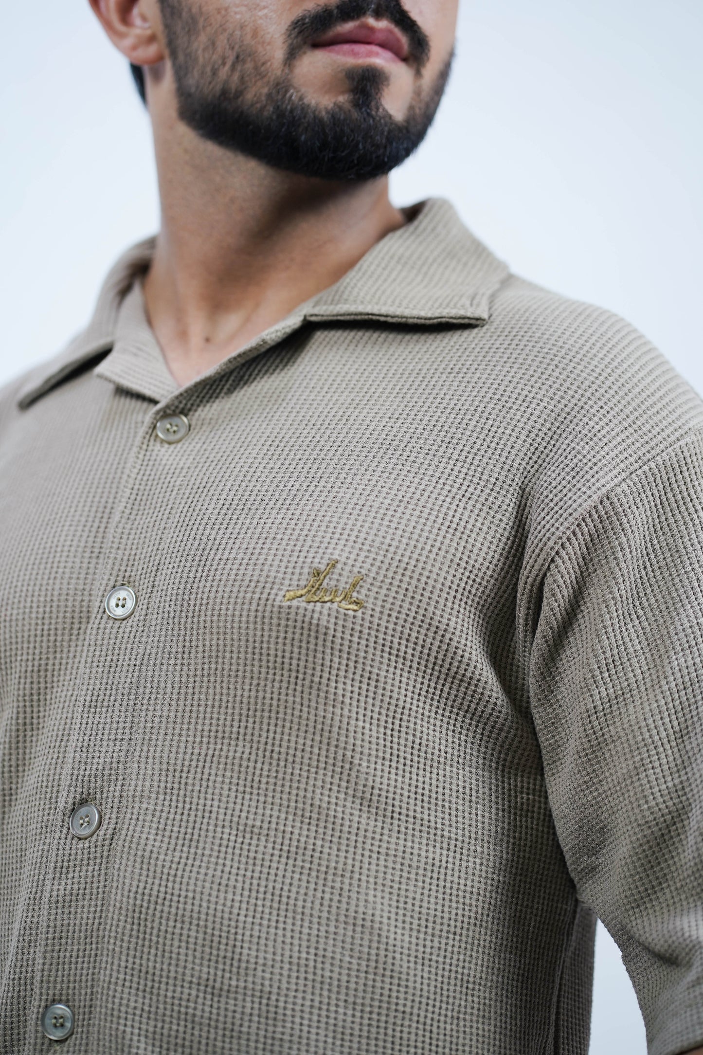 Coffee cuban collar